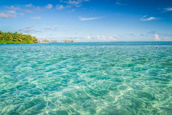 Über Wasser Bungalows Mit Erstaunlicher Lagune Schöne Tropische Malediven Resort — Stockfoto