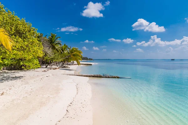 Strandlandschaft Mit Verschwommenem Sommer Bokeh Strand Mit Sonnenlicht Und Blauem — Stockfoto