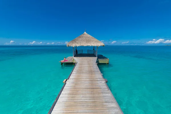 Muelle Maldivas Agua Azul Barcos Vacaciones Verano Maldivas Hotel Con — Foto de Stock