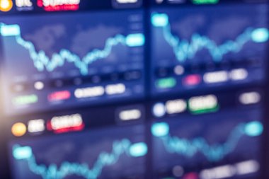 Grafikler ve çubuk grafikleri gibi parlayan Forex 'ler bulanık mavi arkaplan üzerinde daldırıcı arayüzler. Hisse senedi ve takas kavramı. İş soyut bilgi grafikleri. Tonlanmış resim çifte pozlama maketi