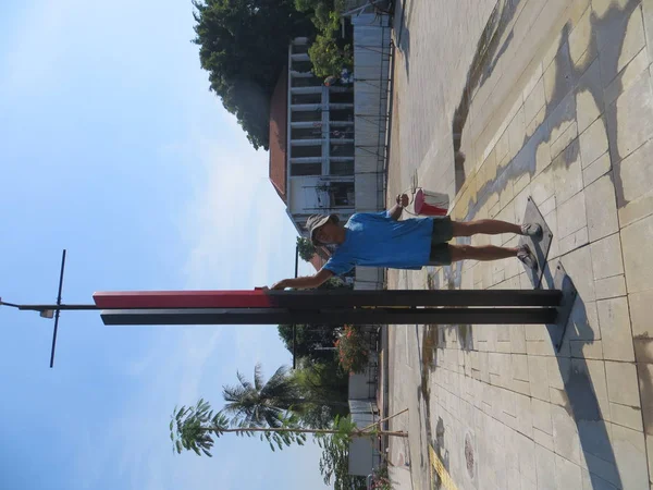 Jakarta Indonésie Juillet 2018 Installation Artistique Une Statue Peintre Sur — Photo
