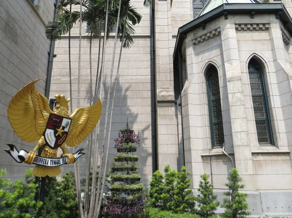 Jakarta Indonesia Agustus 2018 Garuda Pancasila Simbol Nasional Indonesia Katedral — Stok Foto