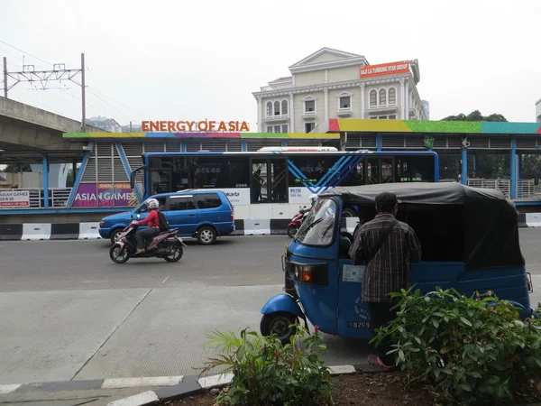 Jakarta Indonesien August 2018 Der Transjakarta Bus Auf Jalan Juanda — Stockfoto