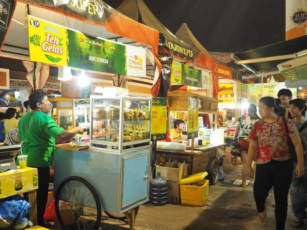 Tangerang Indonesien August 2018 Menschen Schauen Sich Beim Serpong Kulinarisches — Stockfoto