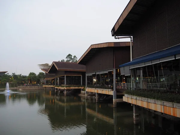 Tangerang Indonesia Ottobre 2018 Ristorante Accanto Lago Breeze Sinarmas Land — Foto Stock