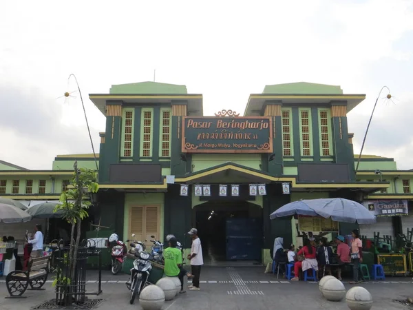 Yogyakarta Indonézia Október 2018 Ban Bejárati Ajtóhoz Pasar Beringharjo Legrégebbi — Stock Fotó