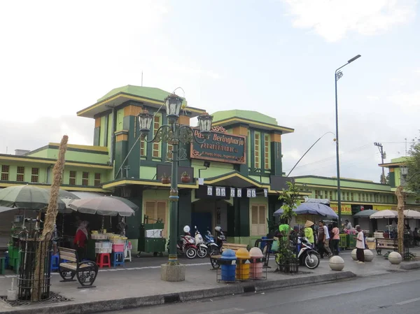 Yogyakarta Indonesien Oktober 2018 Huvudentrén Pasar Beringharjo Den Äldsta Traditionella — Stockfoto