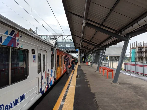 Tangerang Indonesien Mars 2019 Ett Pendeltåg Linje Avgår Från Cisauk — Stockfoto