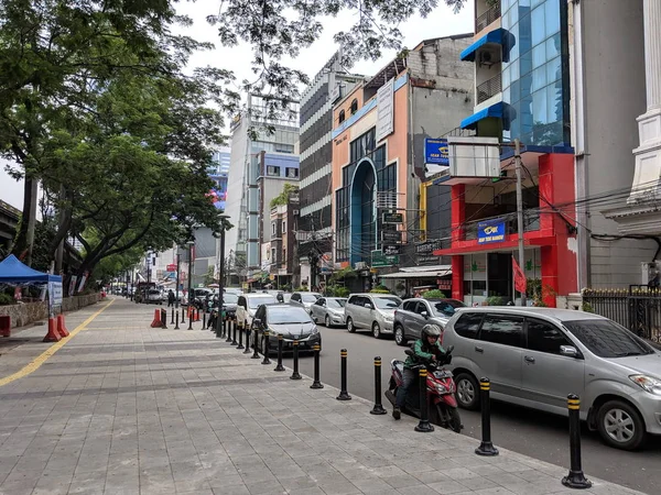 雅加达 印度尼西亚 2019年4月7日 惹兰布洛拉 布拉拉街 的交通 — 图库照片