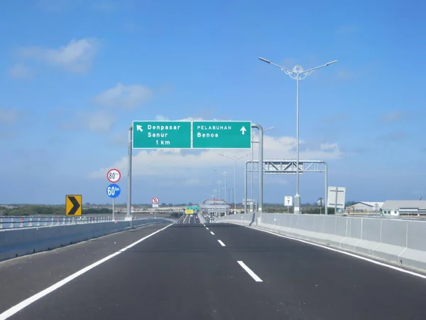 Badung Bali Indonésia Setembro 2019 Estrada Deserta Bali Mandara Toll — Fotografia de Stock