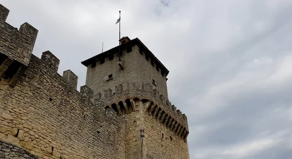 Antieke Middeleeuwse Muur Van Italiaanse Kasteel Historische Prachtige Site — Stockfoto