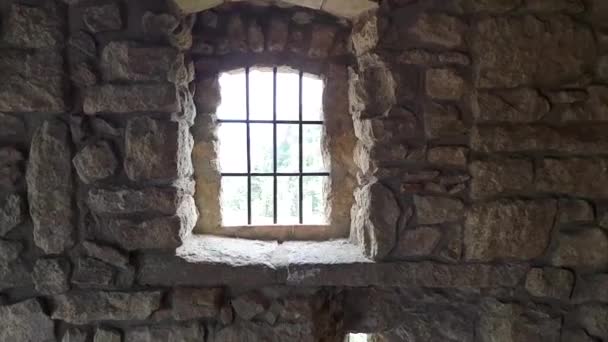 Αρχαία Τρομακτική Φυλακές Της Ιταλικής Κάστρο Θέα Μέσα Από Μπαρ — Αρχείο Βίντεο