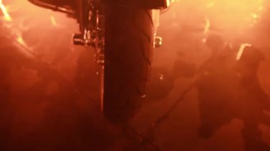 Ayrıntılar ve mega ışıklar bir Harley Davidson Screamin kartal özel baskı için krom 