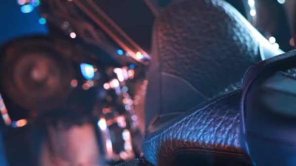 クロムの詳細およびハーレー デビッドソン スクリーミン イーグル特別版のメガ ライト — ストック動画