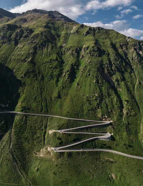 ホテル Passo ステルヴィオ イタリアの栄光山道の魅惑的なビュー — ストック写真