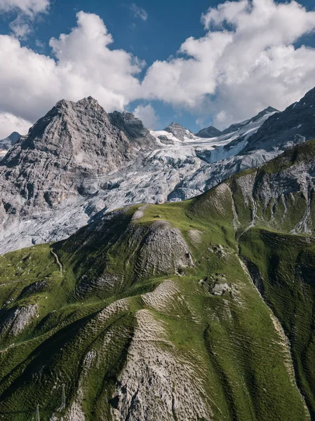 Passo ステルヴィオ イタリアで雄大な山々 の眺望 — ストック写真