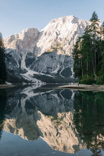 Scenic View Fascinating Clear Lake Mountains Lago Braies Italy — Stock Photo, Image