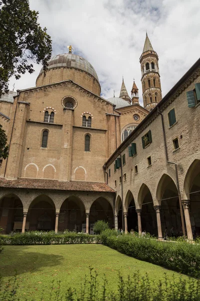 Basilica Sant Antonio Klasztoru Padwie Włochy Letni Dzień — Zdjęcie stockowe
