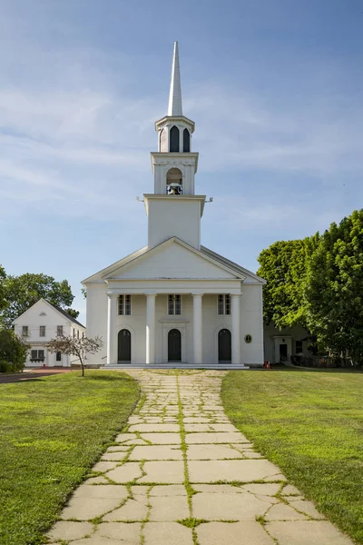 Белая Классическая Церковь Новой Англии Эймсбери Массачусетс Сша — стоковое фото