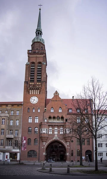 Berlin April Straßenszenen Und Gebäude April 2015 Berlin Deutschland — Stockfoto