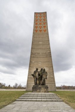 Almanya'da Nazi toplama kampı. Sachsenhausen kampı Sachsenhausen, Almanya içinde Sovyet anıt