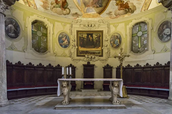 Wnętrze Zabytkowej Katedry Duomo San Gennaro Neapolu Włoszech — Zdjęcie stockowe