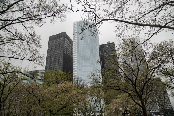 Wolkenkratzer der Innenstadt von New York City Ansicht von Batteriepark — Stockfoto