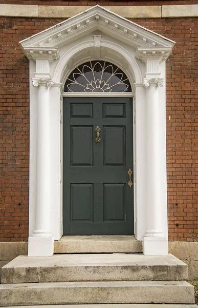 Front Door of a House in Portsmouth NH — Stock Photo, Image