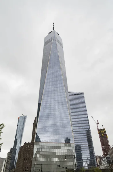 Wolkenkratzer der Innenstadt von New York City Ansicht von Batteriepark — Stockfoto