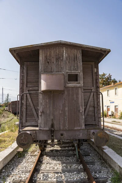 Vecchi treni in Abruzzo, Italia — Foto Stock