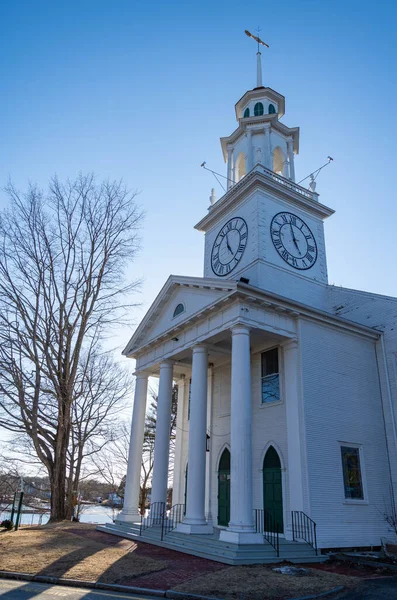 Igreja Branca Histórica Uma Primavera Dia Kennedy Bunkport Maine Eua — Fotografia de Stock