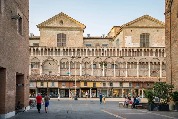 Ferrara Włochy Czerwiec 2017 Piazza Della Cattedrale Głównym Placu Ferrary — Zdjęcie stockowe