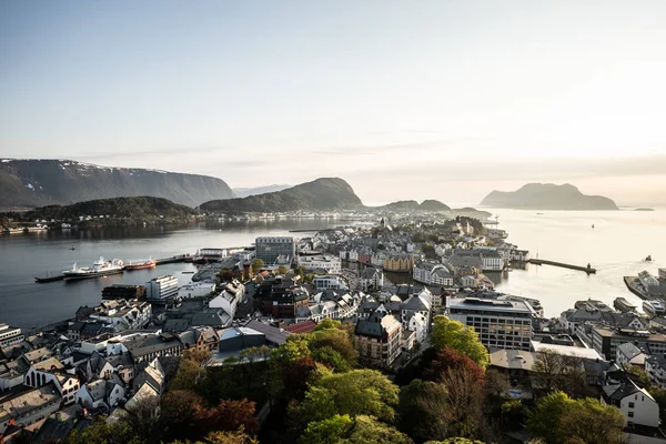 Norveç west coast şehir Aalesund