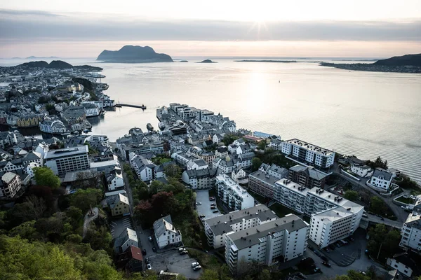 Norveç west coast şehir Aalesund
