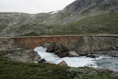 Norveç'te Rallarvegen yol