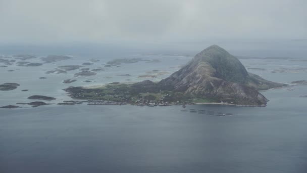 Die Bolga Insel Aus Der Luft Norwegen — Stockvideo