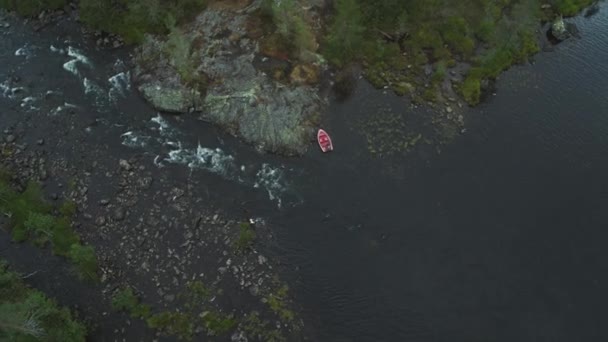 Barca Abbandonata Fiume Norvegese — Video Stock