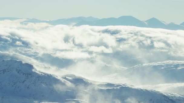 Zona Montañosa Nublada Nevada Norte — Vídeo de stock