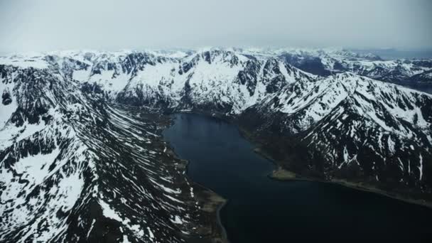 Κορυφές Και Χιόνι Μέχρι Τον Αρκτικό Βορρά — Αρχείο Βίντεο