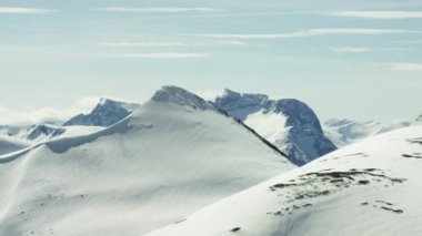 Batı Norveç'in görkemli Alpler