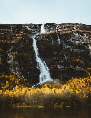 Batı Norveç'te Romsdalen Vadisi