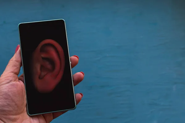 Concept Wiretapping Smartphones Ear Phone Screen — Stock Photo, Image