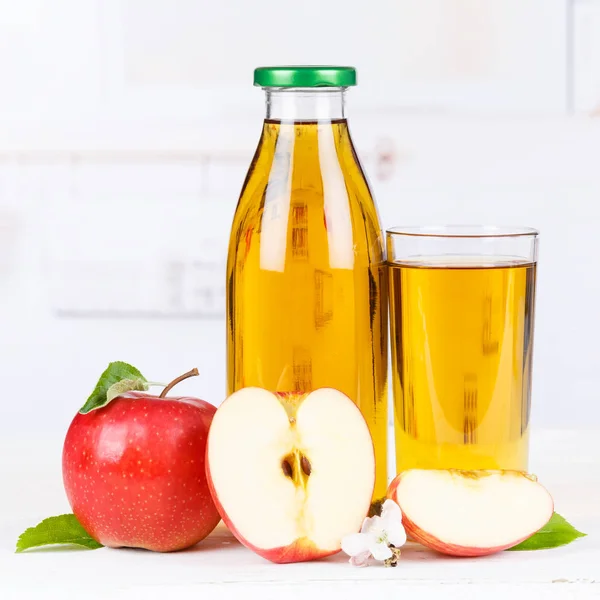 Apple Juice Apples Fruit Fruits Bottle Square Copyspace Copy Space — Stock Photo, Image