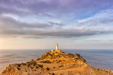 Mayorka Mallorca Cap Formentor gökyüzü boşaltmak Akdeniz'de Balear Adaları İspanya seyahat kopya alanı