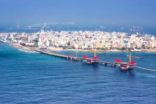 Чоловічий Мальдіви Столиці Острова Море Міст Аерофотознімки Океану — стокове фото