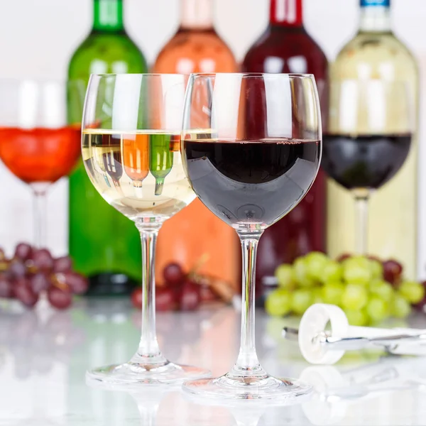 Red Wine Glass Grapes Square Squared — Stock Photo, Image