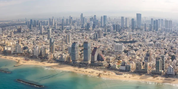 Tel Aviv skyline panorama Israele spiaggia vista aerea città cielo mare — Foto Stock