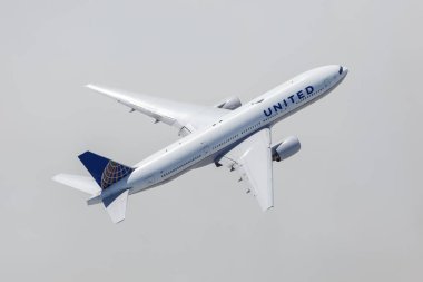 United Airlines Boeing 777-200 Los Angeles havaalanı aeri uçağı