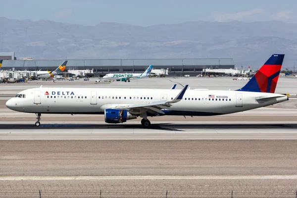 Delta Air Lines Airbus A321 repülőgép Las Vegas repülőtér — Stock Fotó