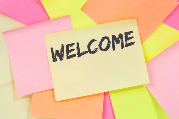 Welcome new employee colleague refugees refugee immigrants note — Stock Photo, Image